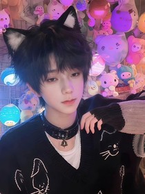 TF：可是她笑起来真的好甜